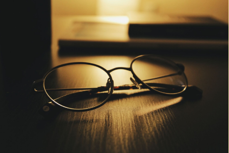 Thin frame glasses Thin frame glasses